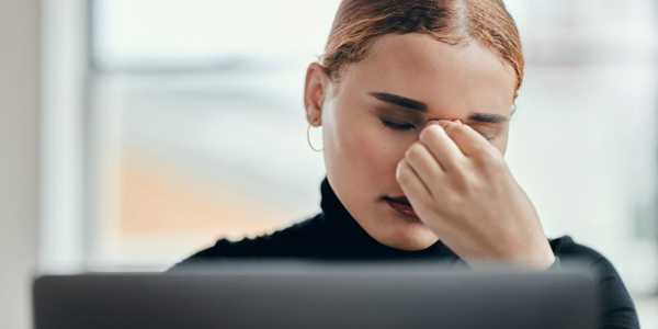What Are The Signs Of Burnout? 7 Tips To Recover From Them